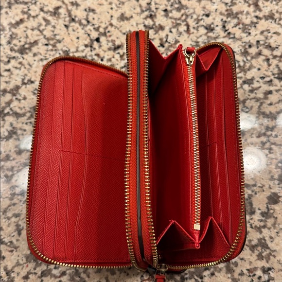 Coach Leather Wallet - Picture 2 of 2